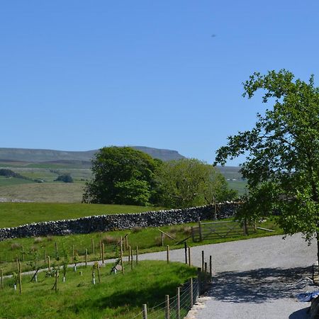 The Warren Lodge Cabin At Ashes Farm, Near Settle Exterior foto