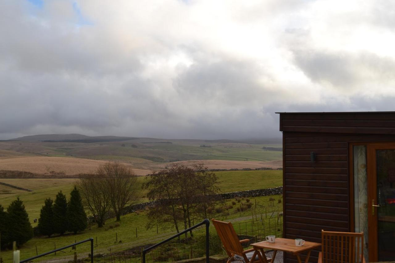 The Warren Lodge Cabin At Ashes Farm, Near Settle Exterior foto