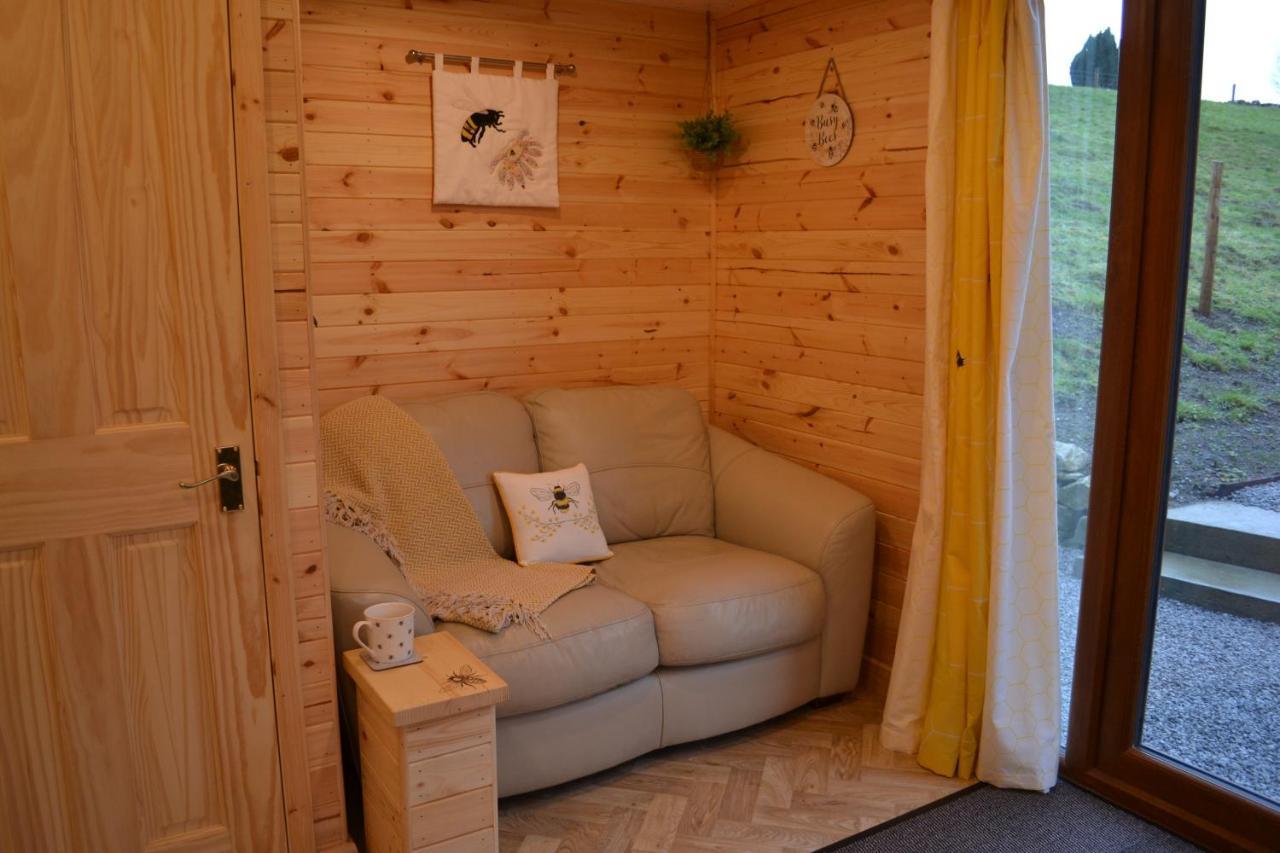 The Warren Lodge Cabin At Ashes Farm, Near Settle Exterior foto